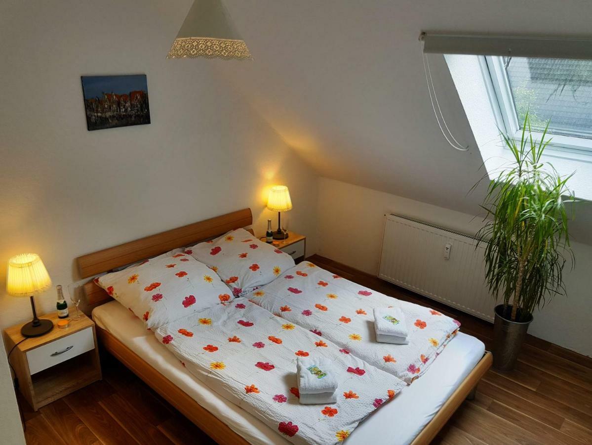 Charmante Ferienwohnung 3 Zimmer Kueche Bad Zentrale Lage Hagen im Bremischen Ngoại thất bức ảnh